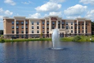 Hampton Inn & Suites