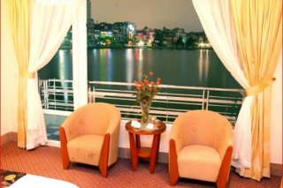 Lakeview Hotel