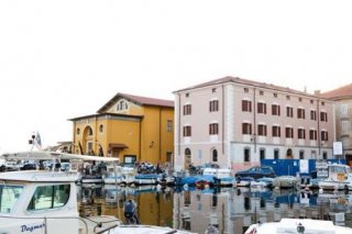 Vila esi