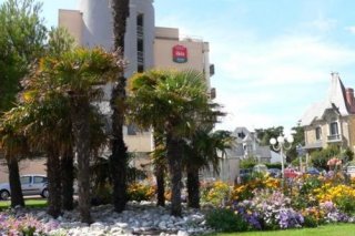 Hotel Ibis Thalasso La Baule  Plage
