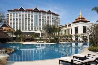 Shangri-La Hotel
