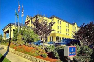Hampton Inn & Suites -Downtown