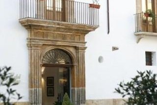 Hotel Carmine