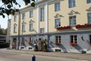 Hotel Yöpuu