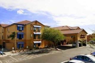 Hampton Inn & Suites  Mall