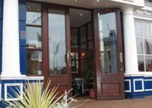 Lord Hill Hotel & Restaurant