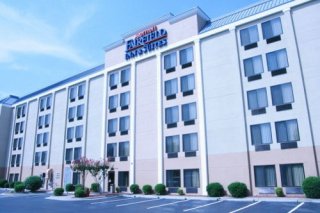 Fairfield Inn and Suites by Marriott Winston Salem/Hanes