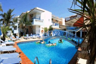 Dionysos Hotel