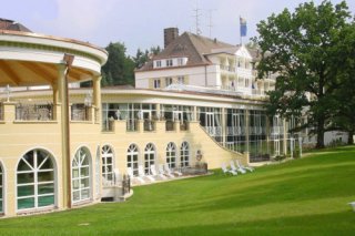 Steigenberger Hotel Der Sonnenhof
