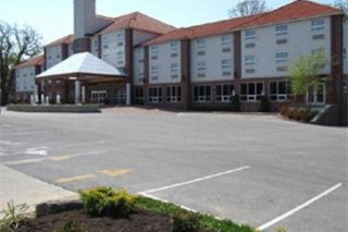 Best Western  Hotel & Suites