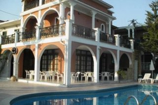 Hotel Marinos
