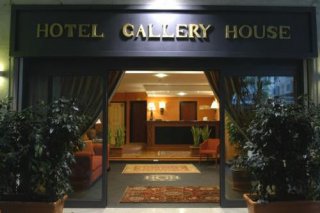 Hotel Gallery House