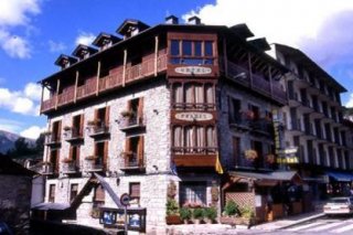 Hotel Pradas