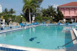 Dolphin Inn