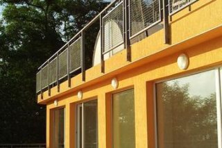 Eden Holiday Apartments