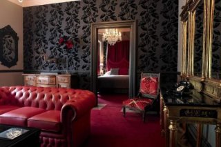 Balmoral Hotel
