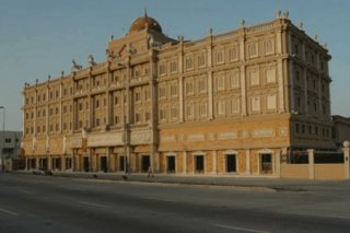 Riviera Palace Deluxe Suites