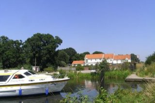 Wayford Bridge Inn Hotel