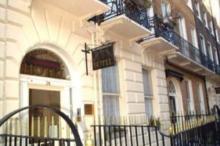 Boston Court Hotel