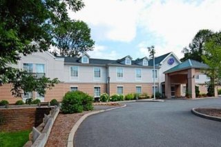 Comfort Suites
