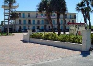 Pier II Resort