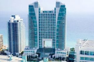 The Westin Diplomat Resort & Spa