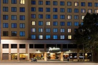Radisson On Flagstaff Gardens