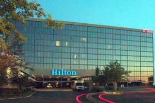 Hilton  Airport