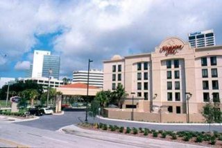 Hampton Inn -I-95 Central