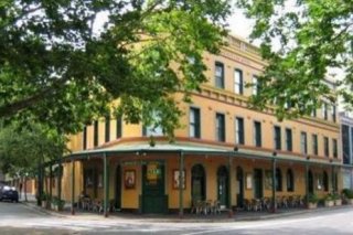 Royal Exhibition Hotel