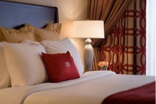 Crowne Plaza Providence Airport