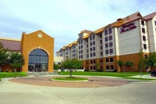 Hampton Inn & Suites Dallas-